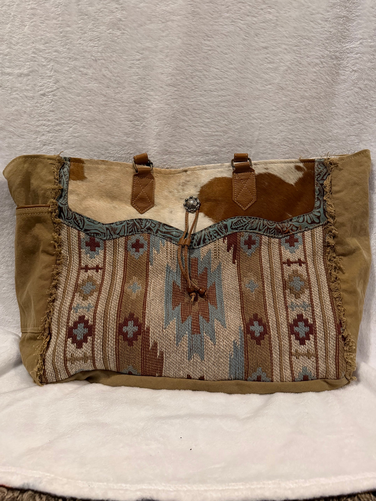 Aztec Trail Cowhide weekender Bag